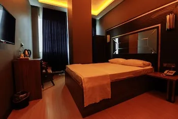 216 Trend Suite