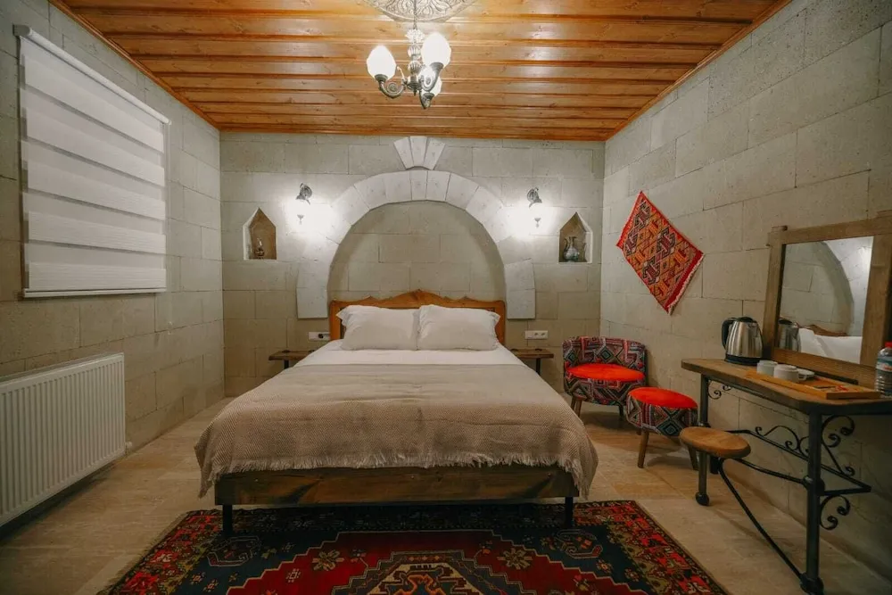 Comfort Tek Büyük Yataklı Oda
