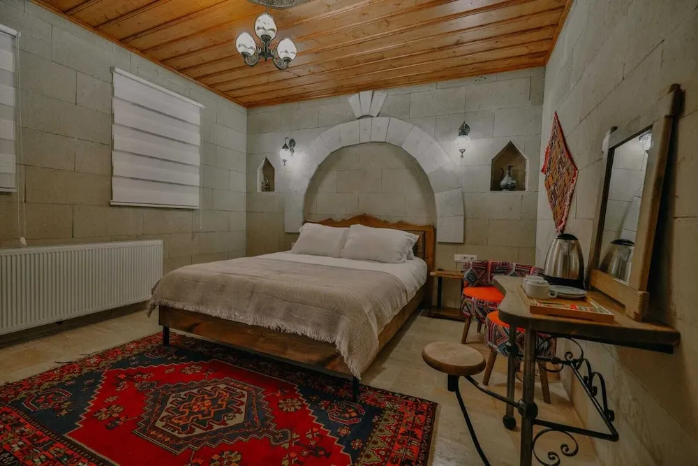 Comfort Tek Büyük Yataklı Oda