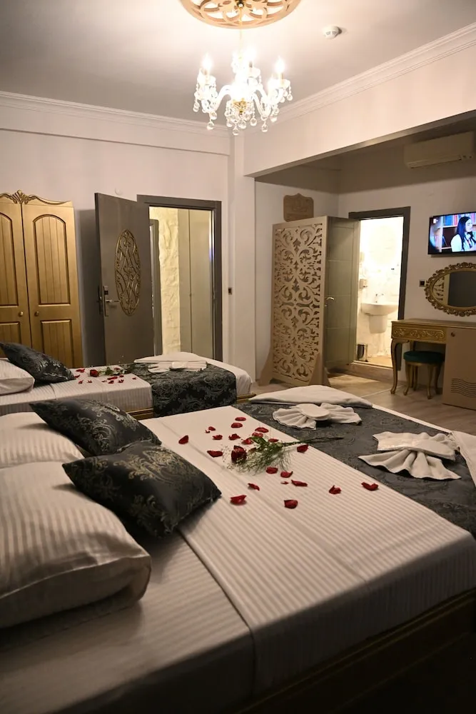 Luxury Üç Kişilik Oda