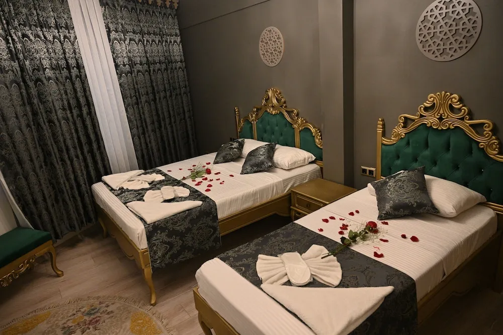 Luxury Üç Kişilik Oda