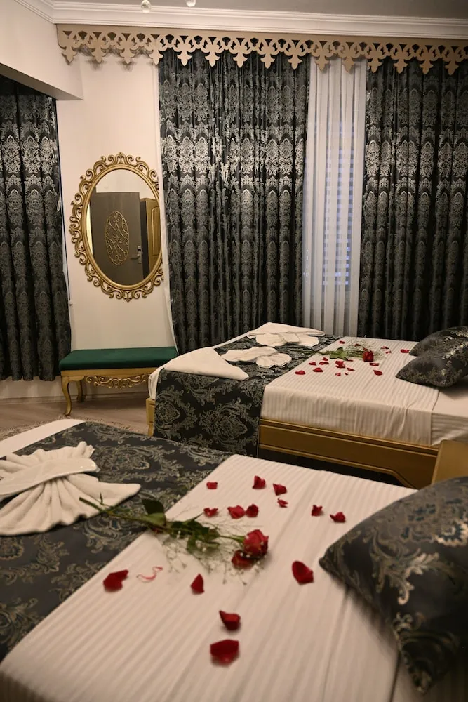 Luxury Üç Kişilik Oda