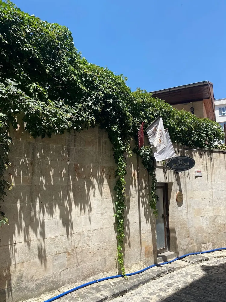 Hülya Hanım Konağı