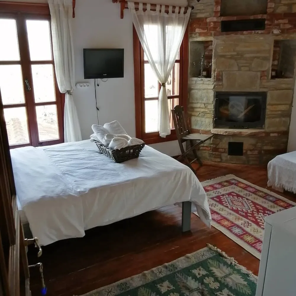 Romantic Oda, 1 Yatak Odası, Sigara İçilmez, Bahçe Manzaralı