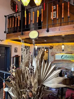 Olivia 1845 Guest House