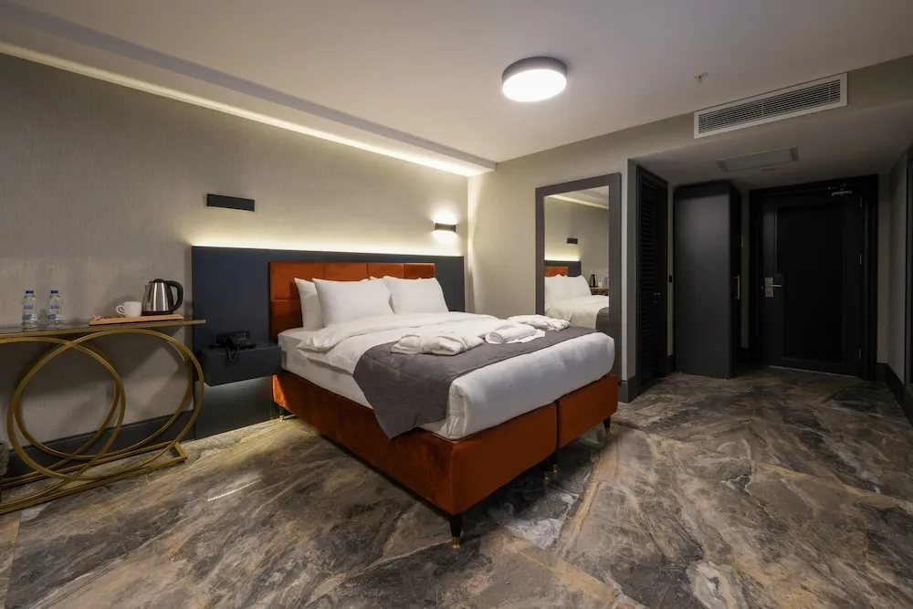 Hotel Kurucesme Business