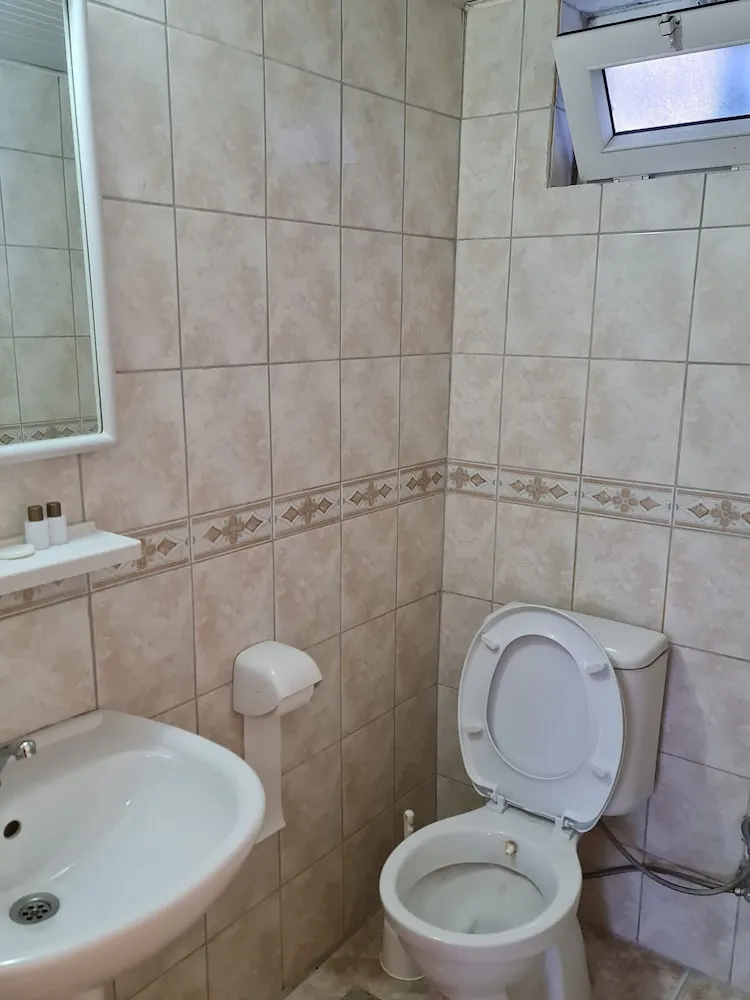 Standard Üç Kişilik Oda