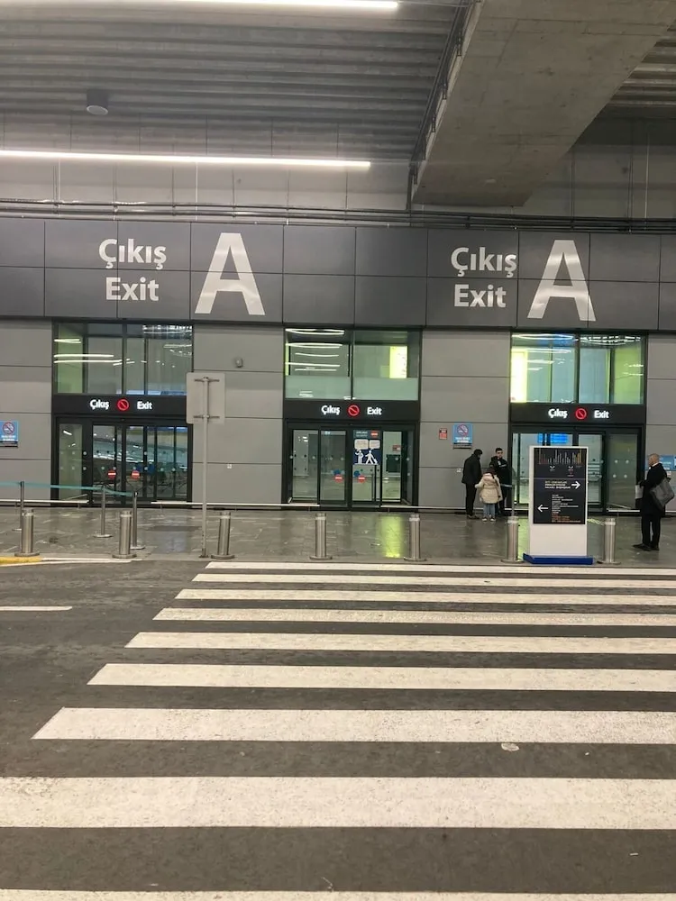 Konaklama yerinin ön cephesi