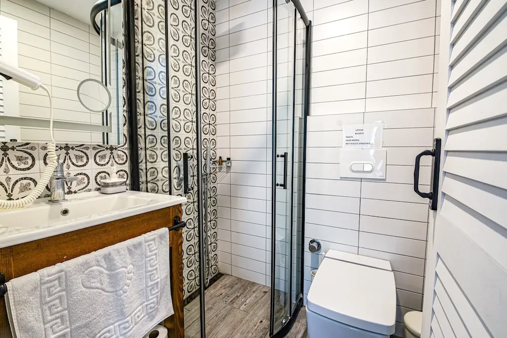 Comfort Tek Büyük Yataklı Oda, Balkon