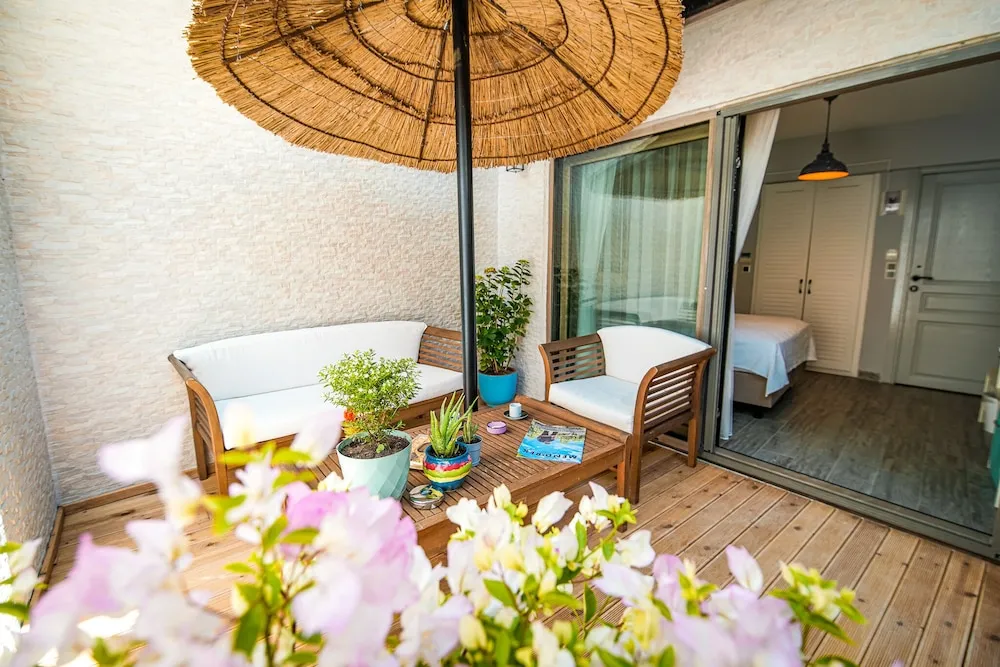 Deluxe Oda, Veranda