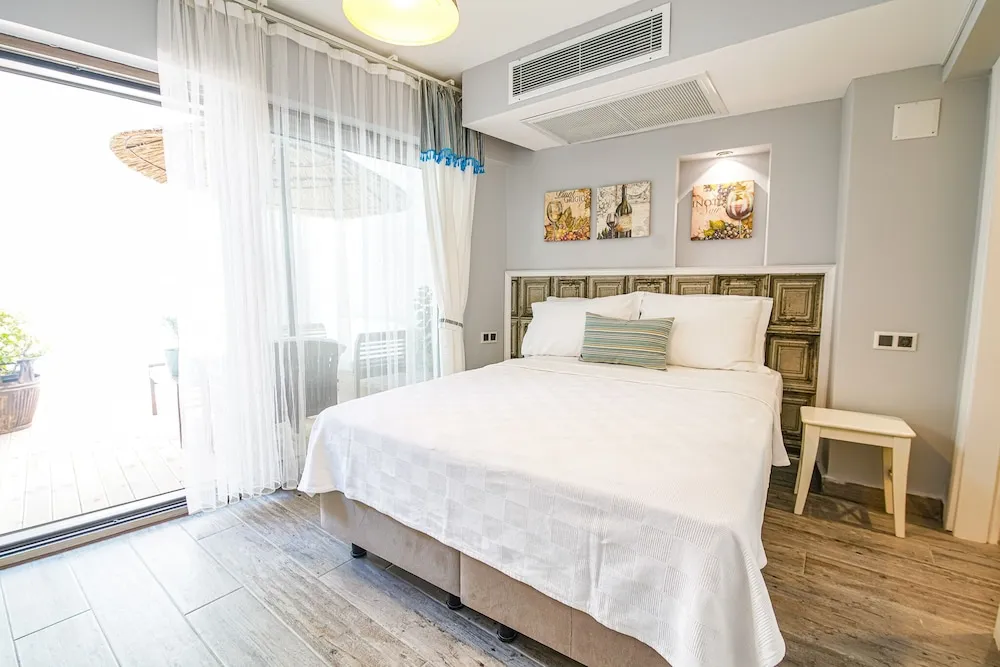 Deluxe Oda, Veranda