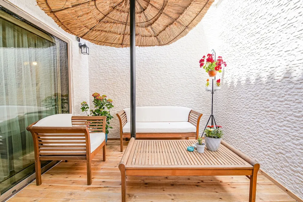 Deluxe Oda, Veranda