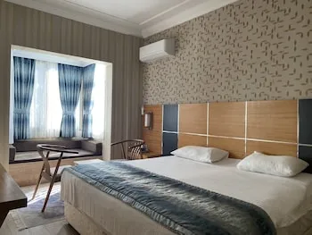 Yahura Otel
