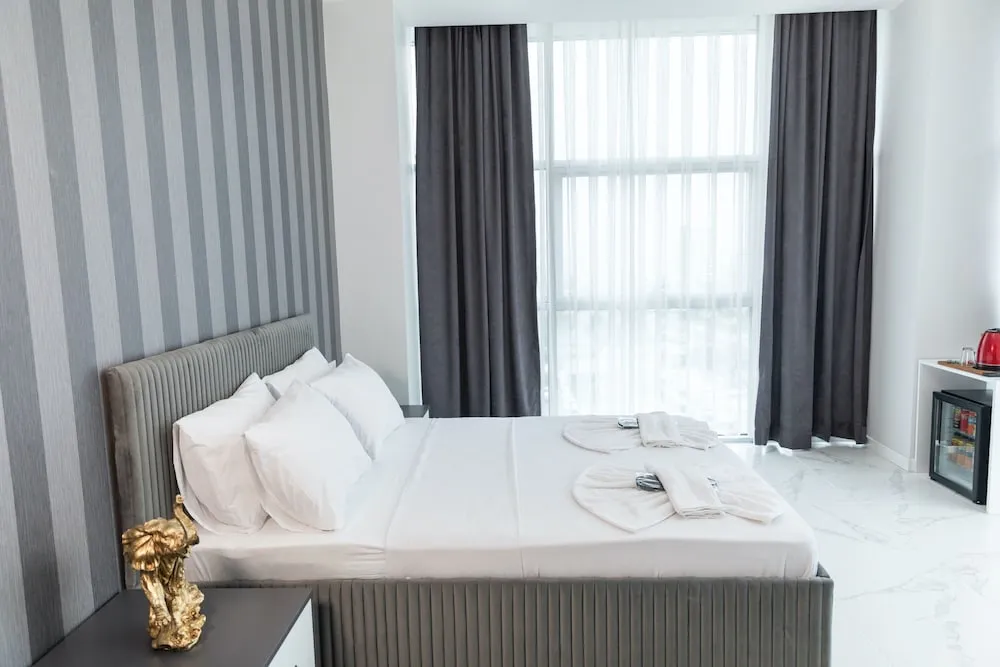 Deluxe Jakuzili Suite