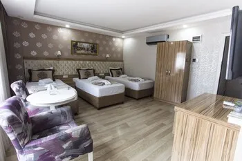 Bagoz Hotel