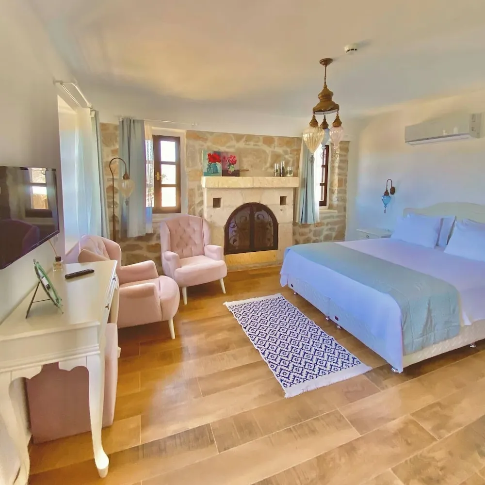 Deluxe Tek Büyük Yataklı Oda, Bahçe Manzaralı