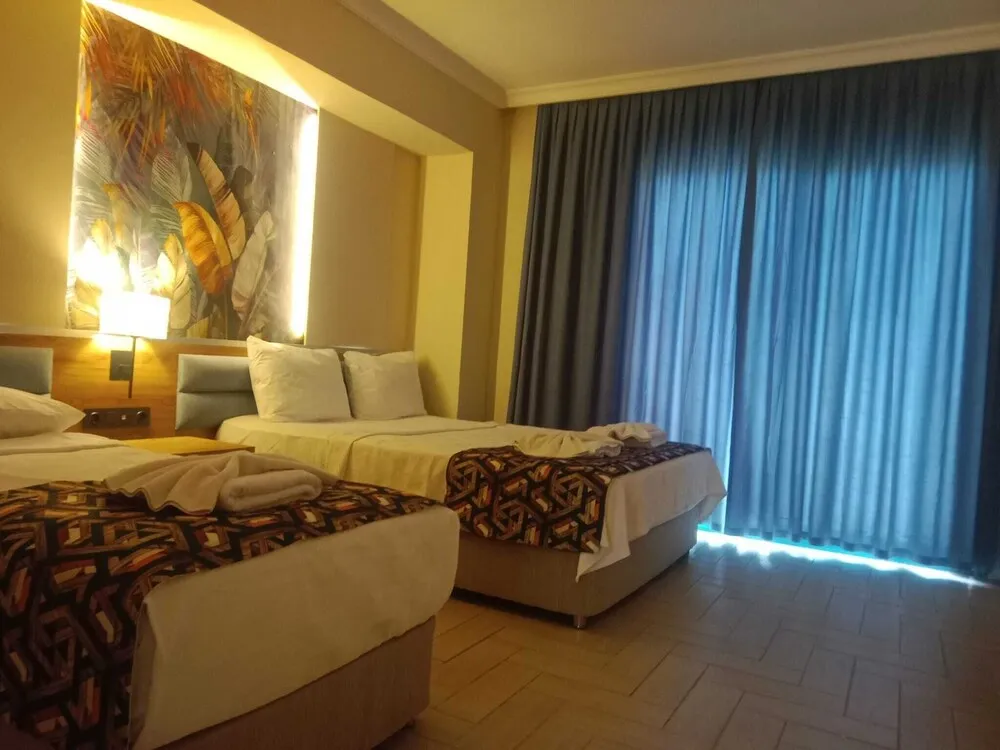 Standard Üç Kişilik Oda