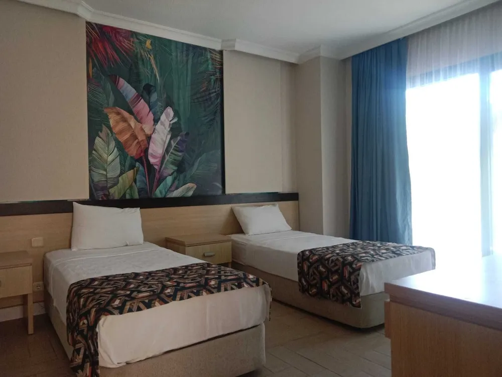 Standard Tek Büyük veya İki Ayrı Yataklı Oda