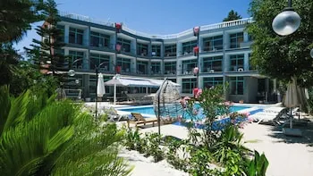 Moda Suit Hotel