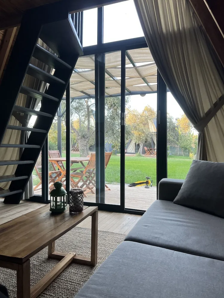 Design Tek Büyük Yataklı Oda