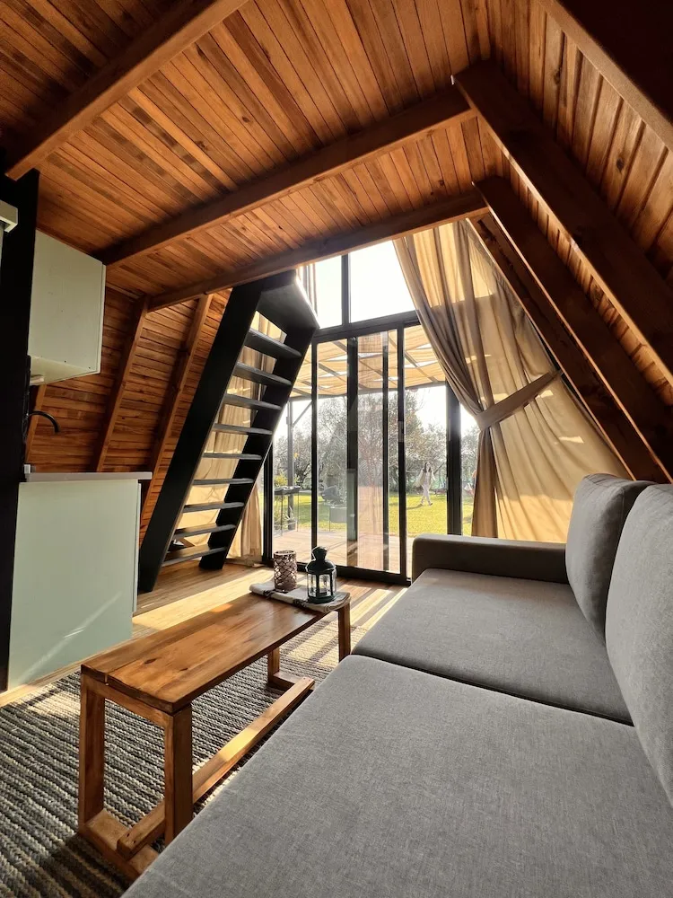 Design Tek Büyük Yataklı Oda