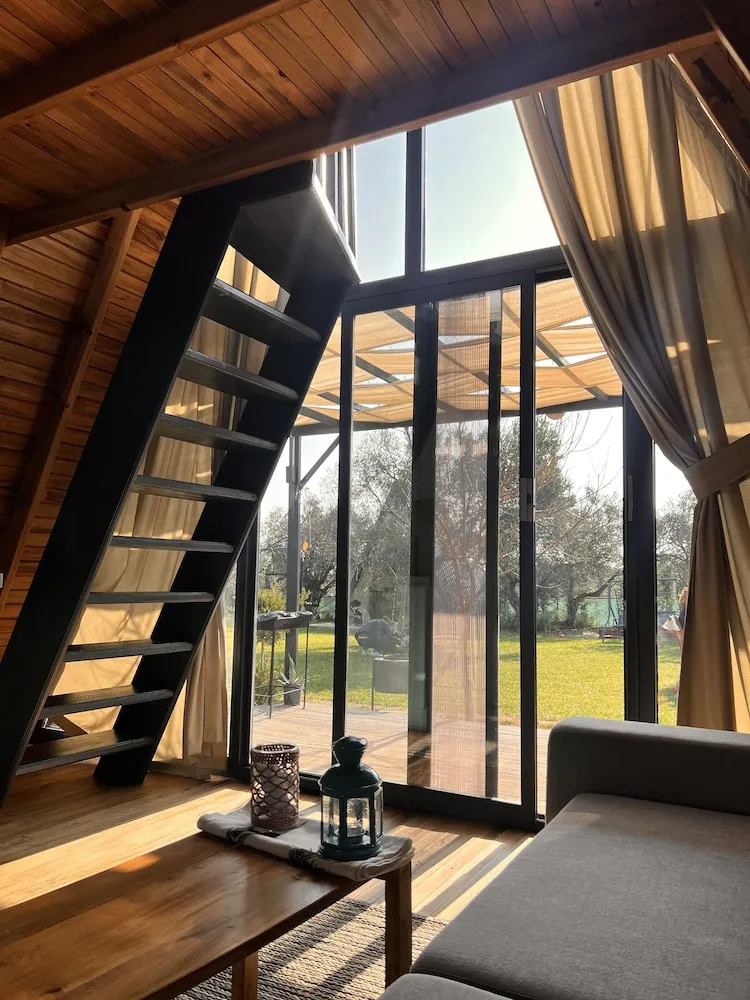 Design Tek Büyük Yataklı Oda