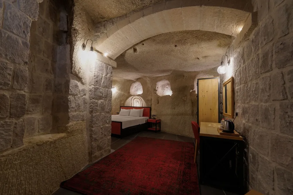 DELUXE CAVE SUITE ROOM