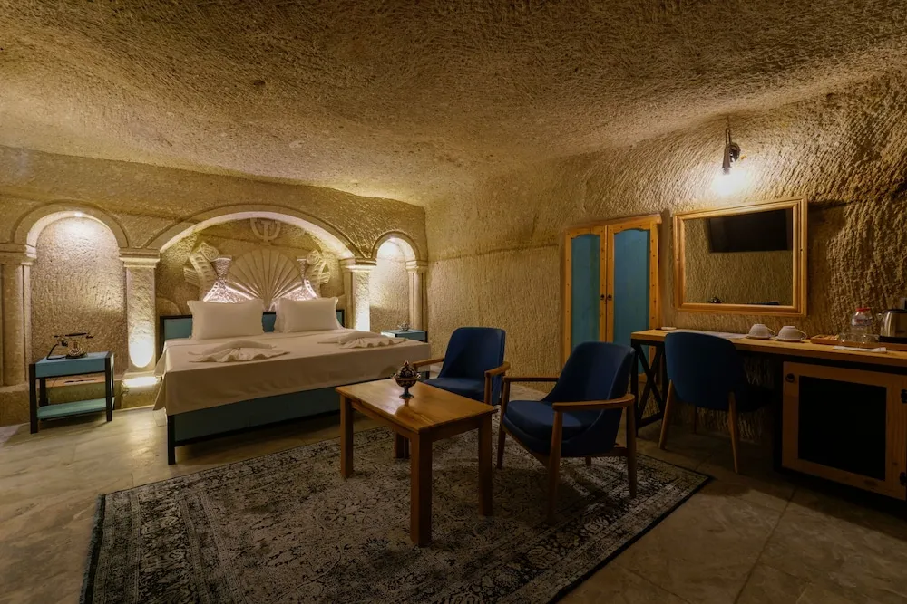 DELUXE CAVE SUITE ROOM