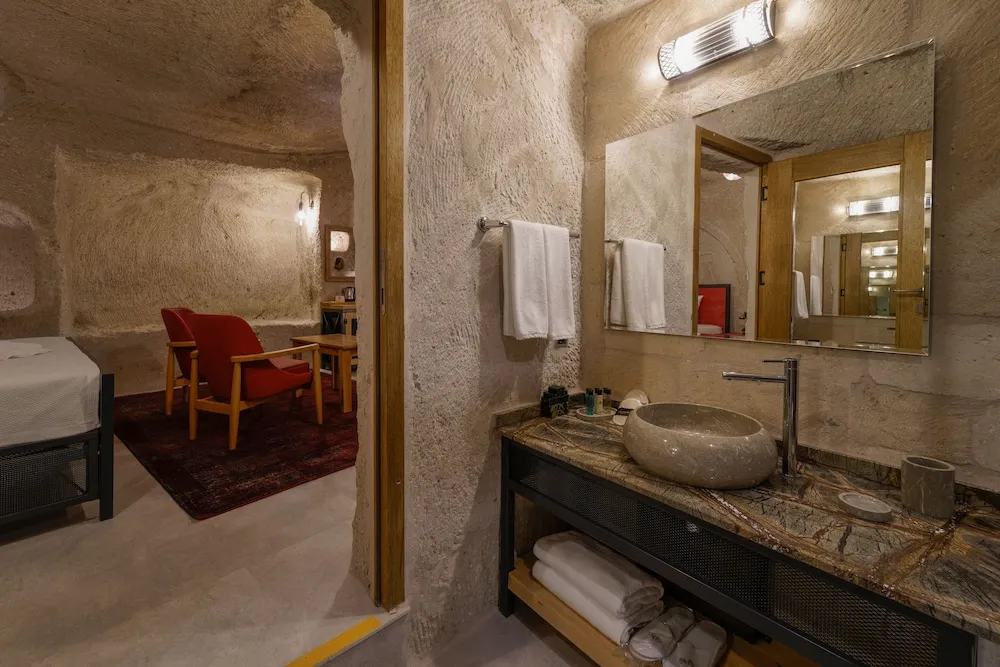 JUNIOR SUITE ROOM