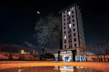 Aram Otel