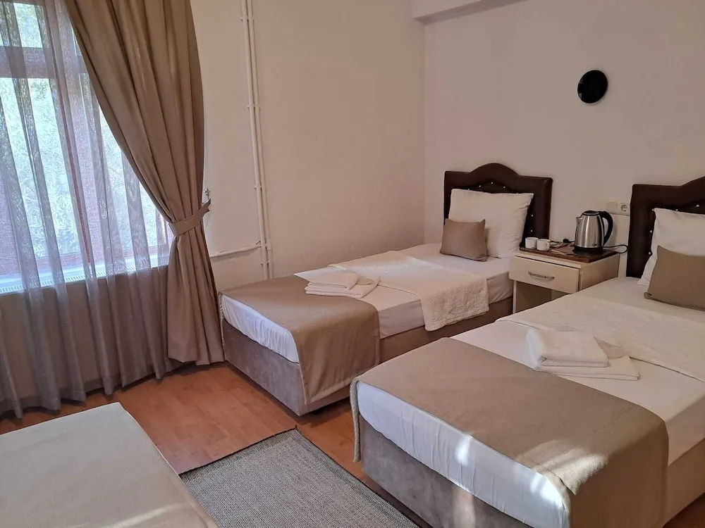 Family Dört Kişilik Oda