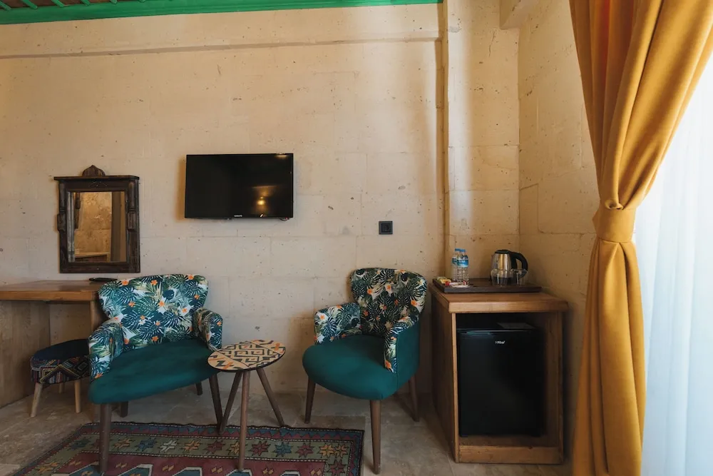 Deluxe Tek Büyük Yataklı Oda, Bahçe Manzaralı