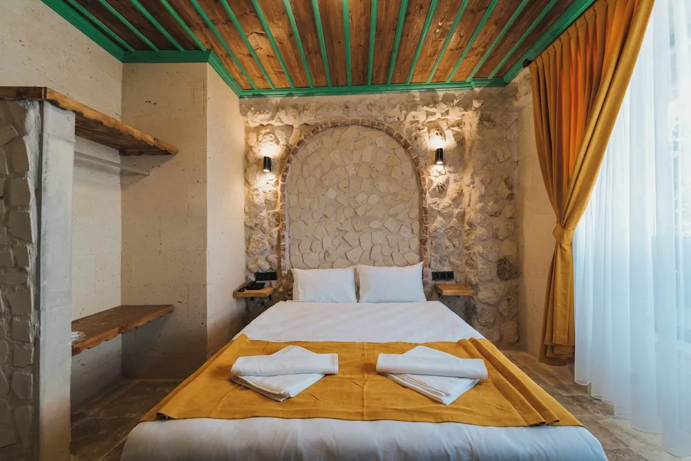 Deluxe Tek Büyük Yataklı Oda, Bahçe Manzaralı