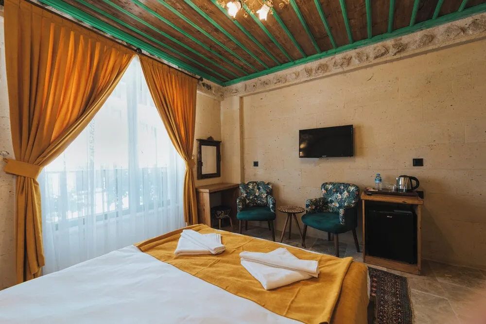 Deluxe Tek Büyük Yataklı Oda, Bahçe Manzaralı