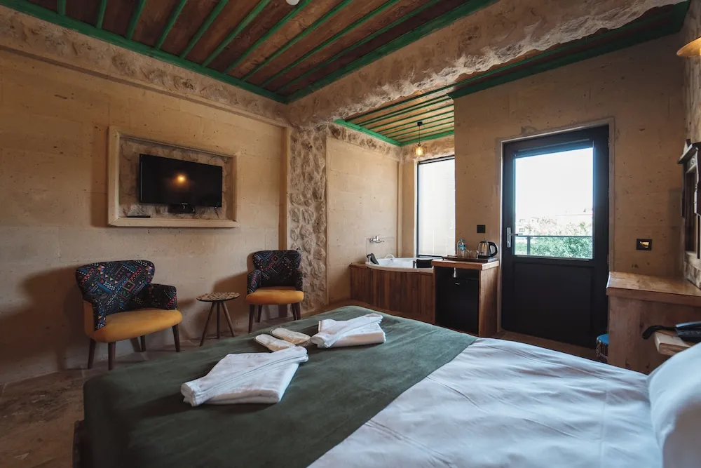 Luxury Süit, 1 En Büyük (King) Boy Yatak, Balkon/Veranda, Resort Manzaralı