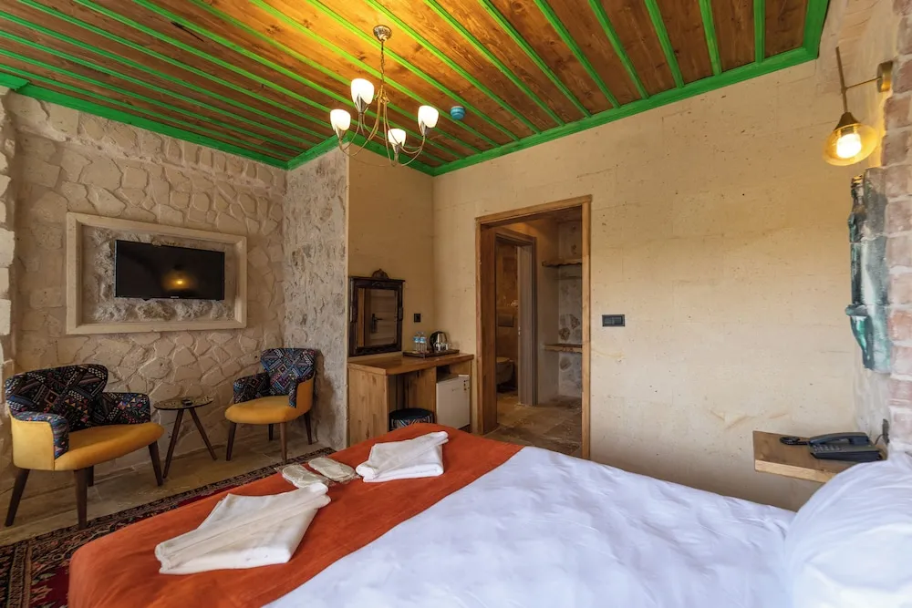 Luxury Süit, 1 En Büyük (King) Boy Yatak, Balkon/Veranda, Resort Manzaralı