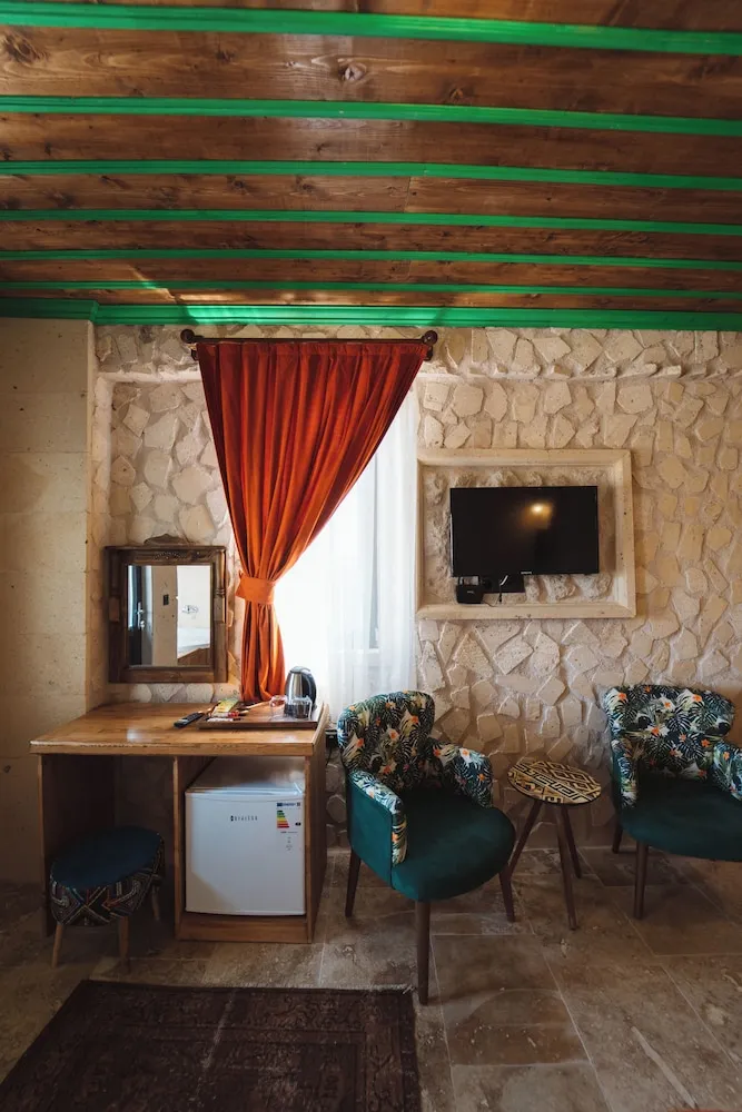 Luxury Süit, 1 En Büyük (King) Boy Yatak, Balkon/Veranda, Resort Manzaralı