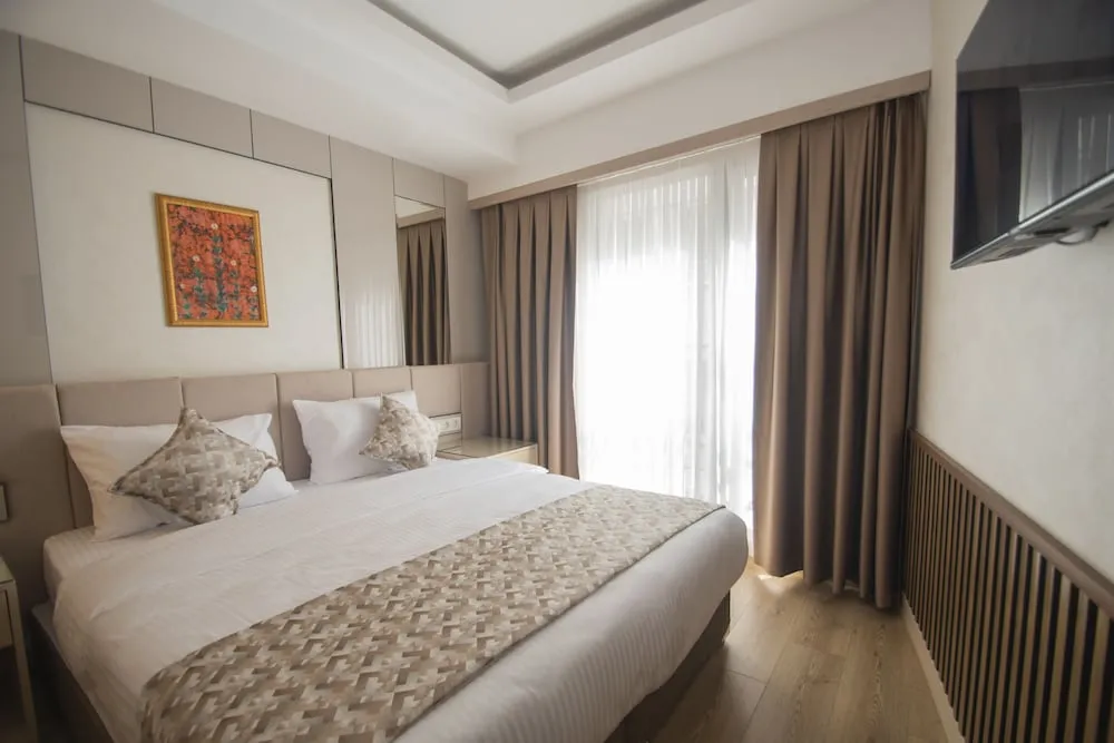 Economy Tek Büyük Yataklı Oda