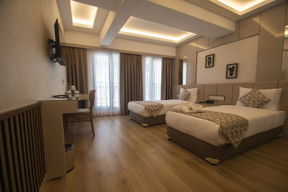 Deluxe İki Ayrı Yataklı Oda