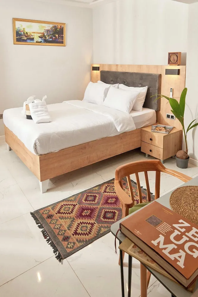 Deluxe Tek Büyük Yataklı Oda, Şehir Manzaralı