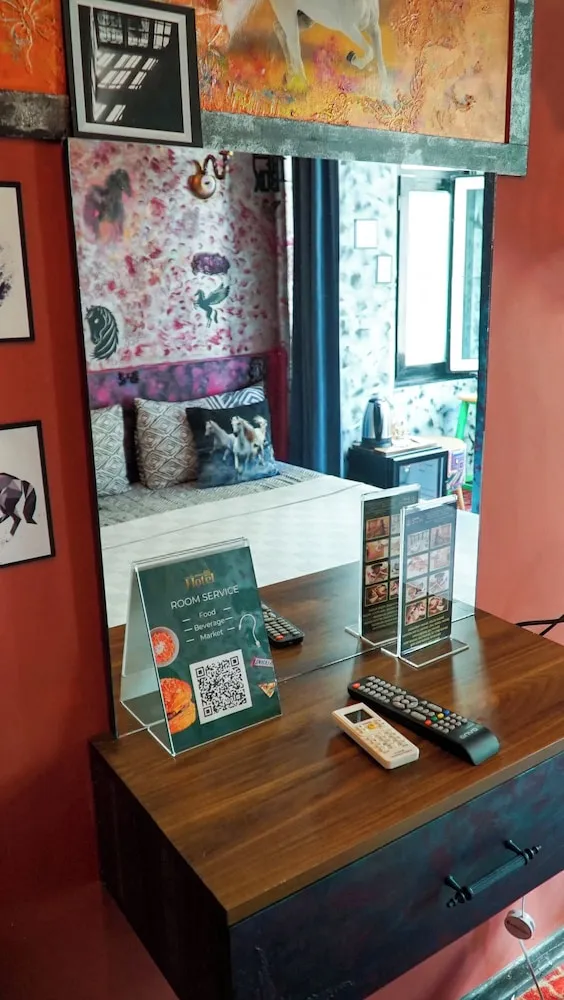 Comfort Tek Büyük Yataklı Oda