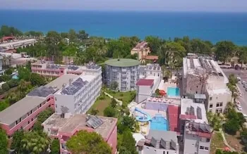 Rios Latte Beach Hotel