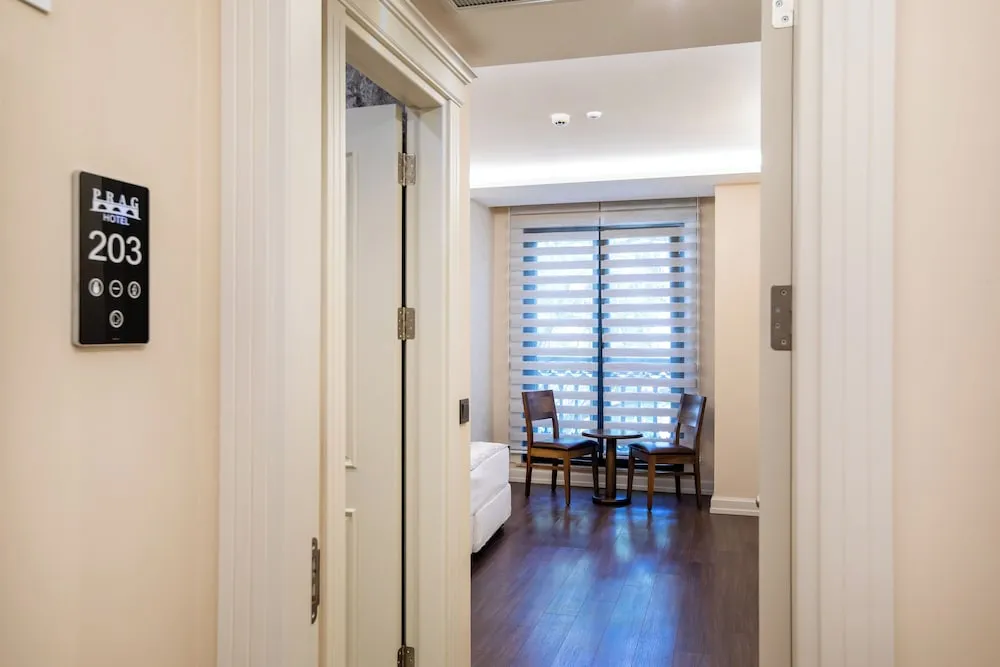 Comfort İki Ayrı Yataklı Oda