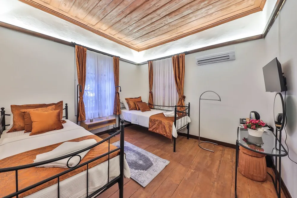 Comfort İki Ayrı Yataklı Oda