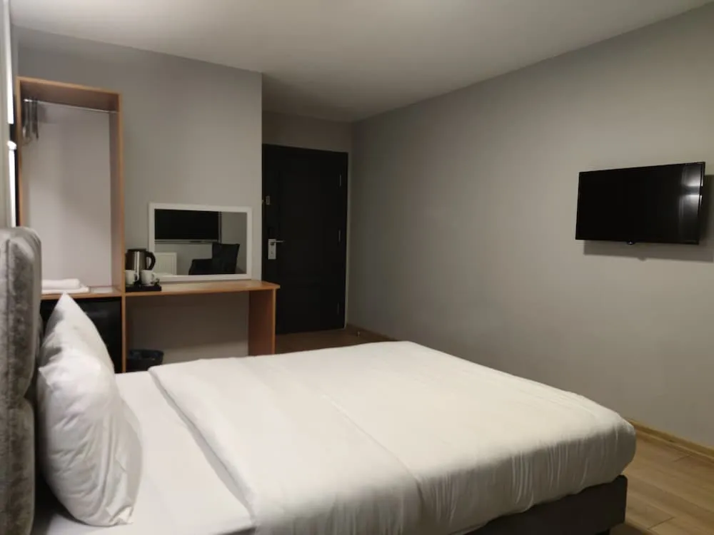 Deluxe Tek Büyük Yataklı Oda, Sigara İçilmez