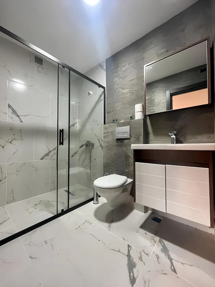 Deluxe Tek Büyük Yataklı Oda, Sigara İçilmez
