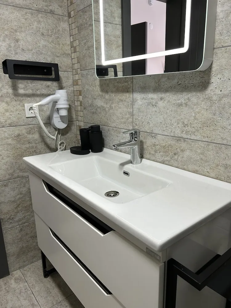 Deluxe Dört Kişilik Oda