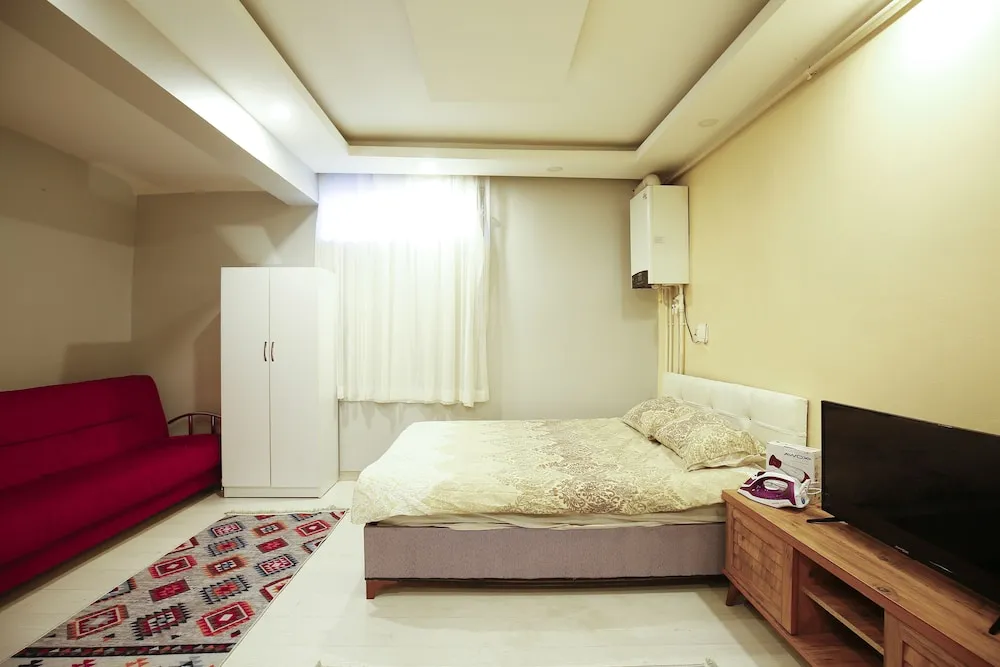 Studio, 1 Queen Bed, Non Smoking, City View (Kosk bodrum Studyon 50m2 1+0)