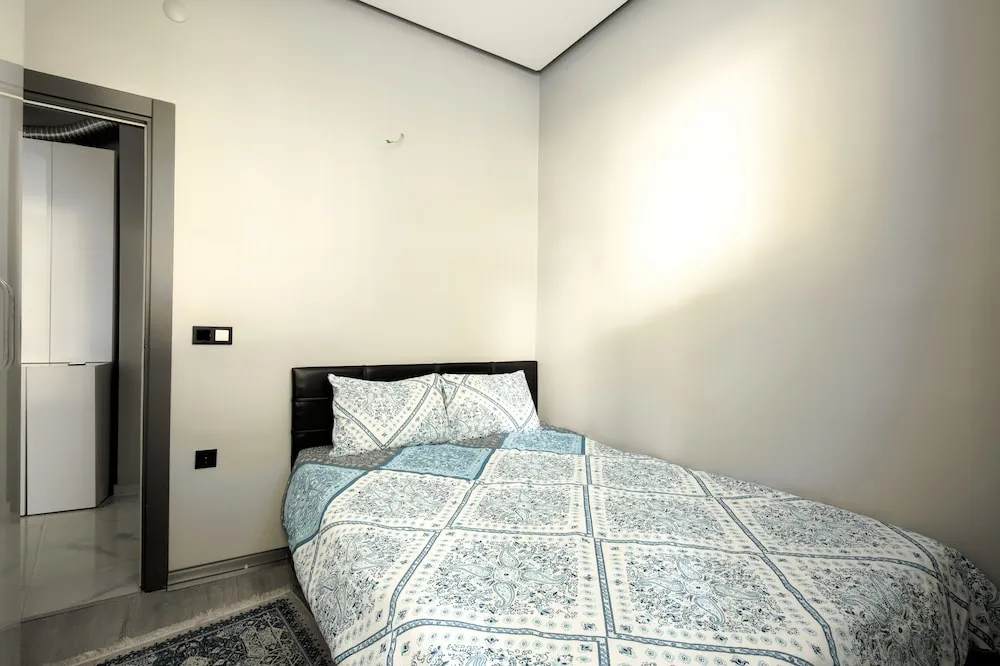 Condo, 1 Queen Bed with Sofa bed, Non Smoking, City View (Mkapi Giriskat 1+1 80m2 D1)