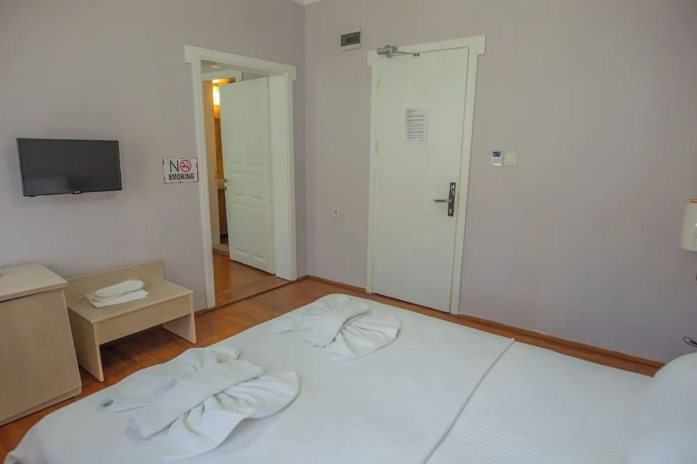 Family Dört Kişilik Oda